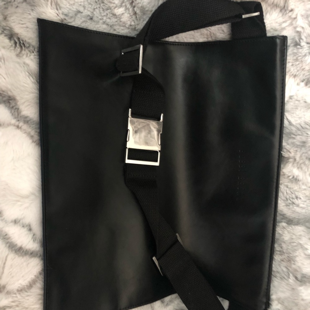 Bobbi Brown make up brush belt - Picture 5 of 8